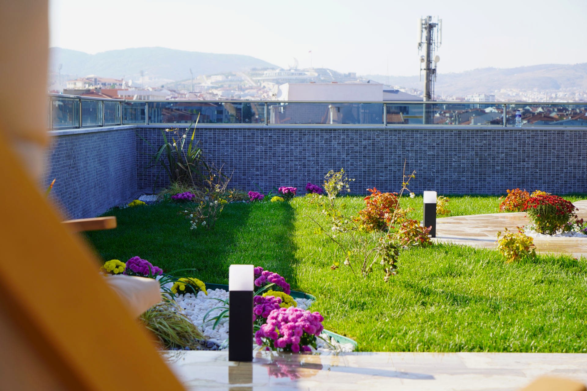 Peyzaj Uygulamaları ve Bahçe Bakımları